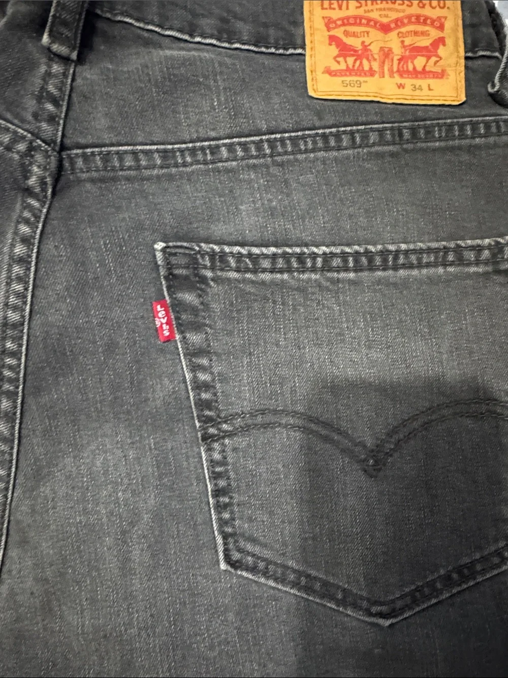 Levi's Men's Washed Black Straight Jeans Shorts